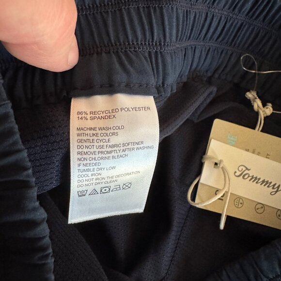 Tommy Bahama Women's Island Zone Golf Skort Navy Blue Pockets, Size XS NWT - Picture 6 of 9